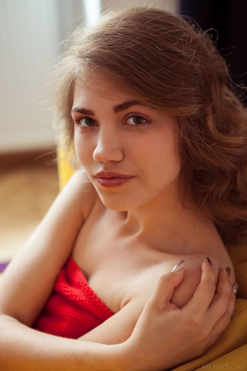 Дарья, 19